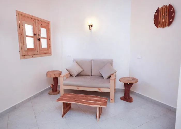 Neom Hotel *