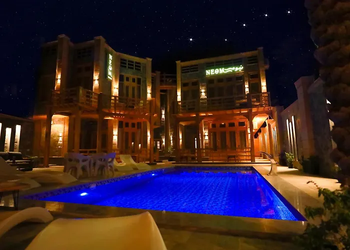 Neom Hotel *