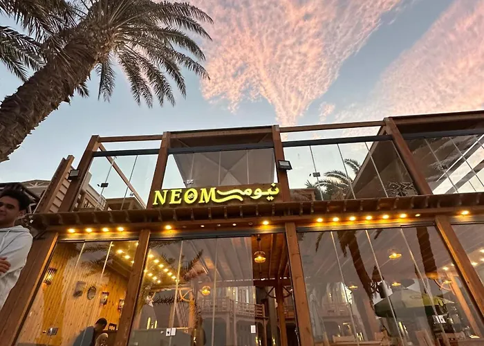 Neom Hotel *