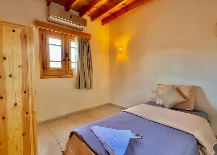 Hotel Neom